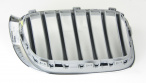 BMW X3 F25 10-14 atrapa / nerka lewa chrom / srebrna OE 51137367421